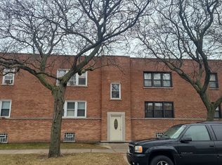 2657 W Berwyn Ave, Chicago, IL 60625