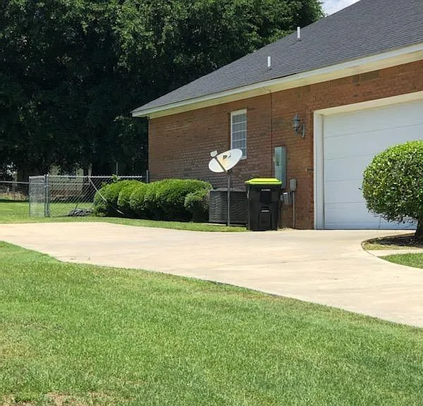 194 Autumn Leaf Dr — Photo 3