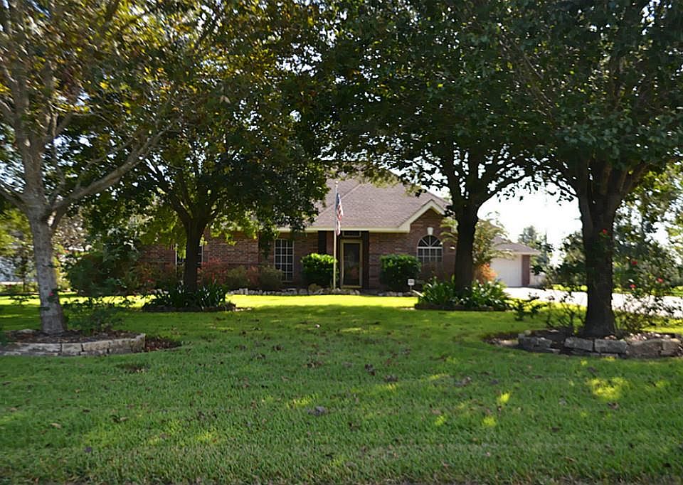 1st image of 6811 Rustling Oaks Dr