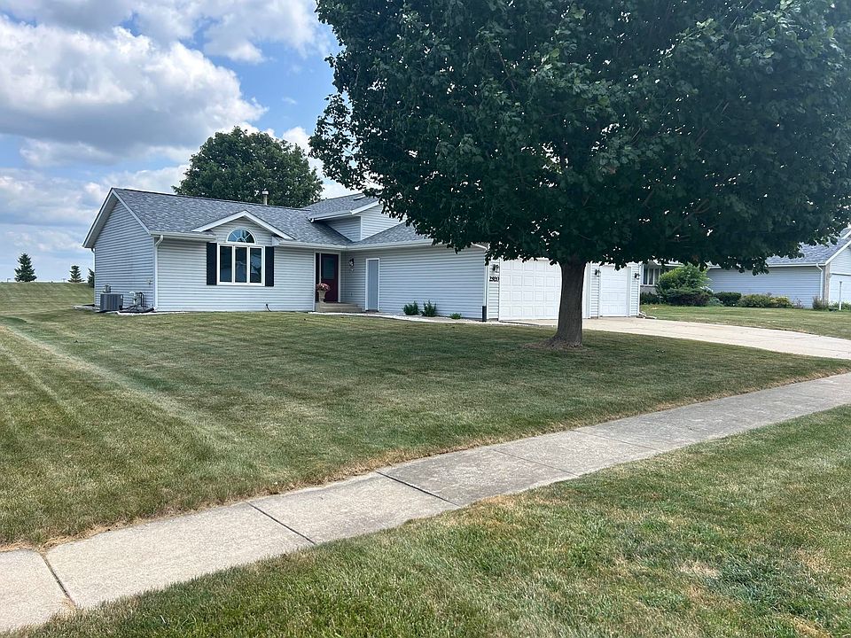 1st image of 2920 Kregel Dr