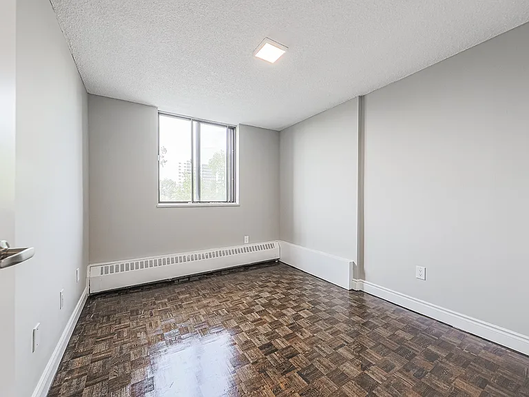 25 San Romanoway — Photo 7