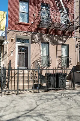 Rented by Douglas Elliman | media 18