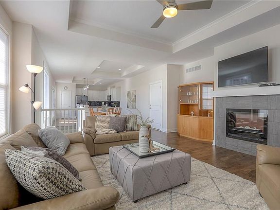 5th image of 7300 W 158th St
