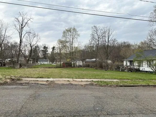 19 Ridge St, Battle Creek, MI 49037