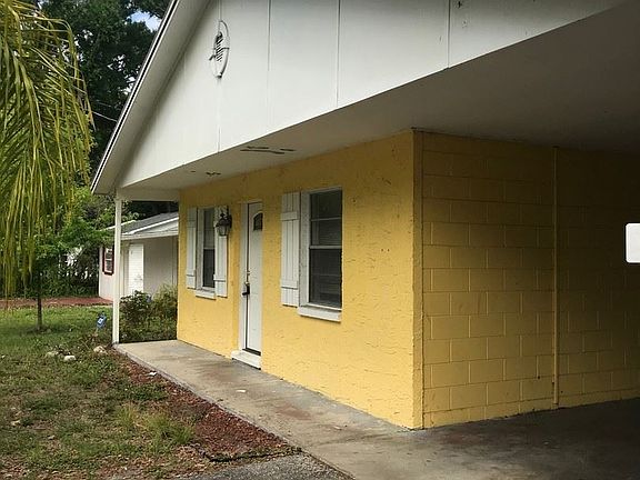 3rd image of 1616 E Maple Ave