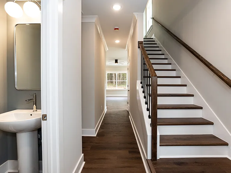 816 N Taylor St — Photo 4