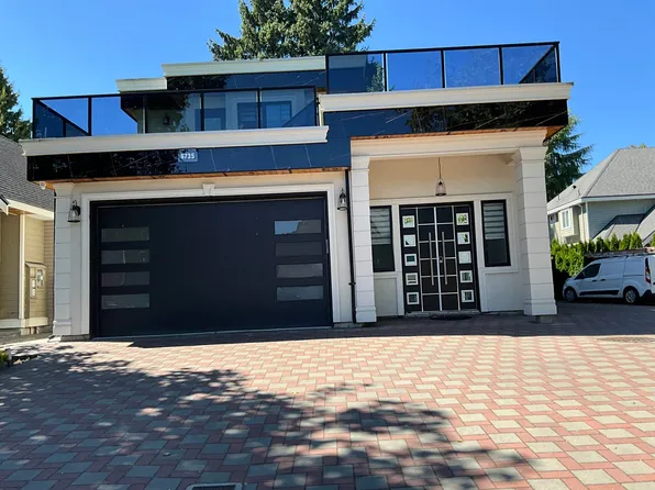 6735 130a St, Surrey, BC V3W 8J2