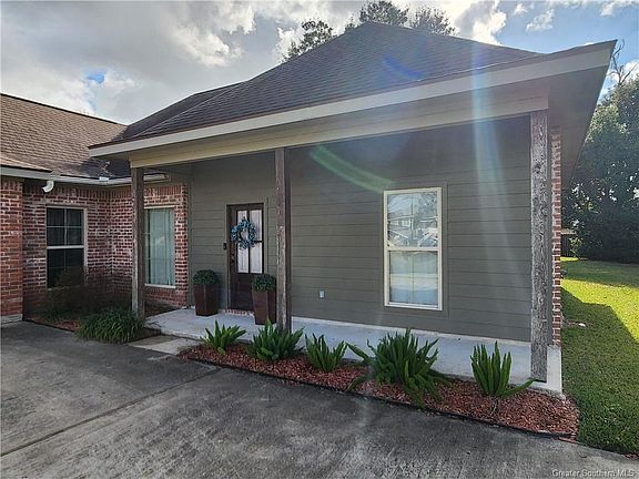 2nd image of 2629 Park Dr