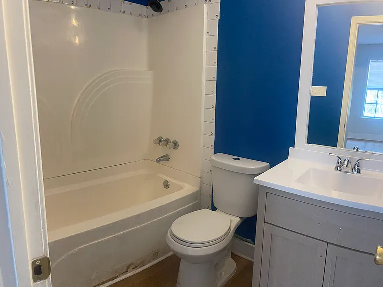 178 Iris St — Photo 11