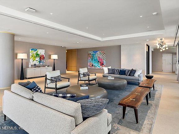 3rd image of 50 14TH Avenue S #602