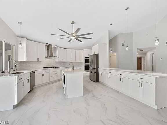 2nd image of 9025 Ligon Ct