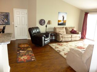 9601 Preston Spring Dr UNIT 201, Louisville, KY 40229