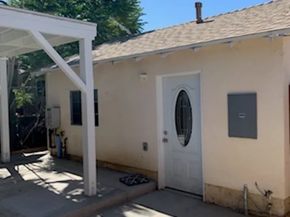 10528 Langmuir Ave, Sunland, CA 91040