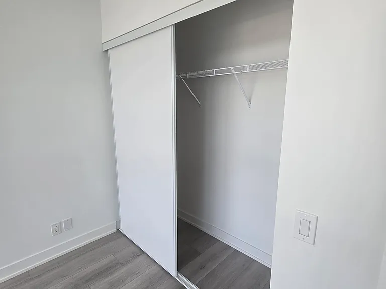 20 Deans Dr #501 — Photo 8