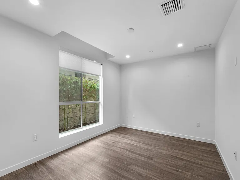 TALA Residences at Sweetzer — Photo 37