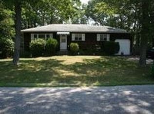 183 Avenue C, Holbrook, NY 11741