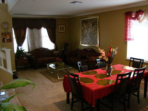 2nd image of 2527 S Rock Creek Dr