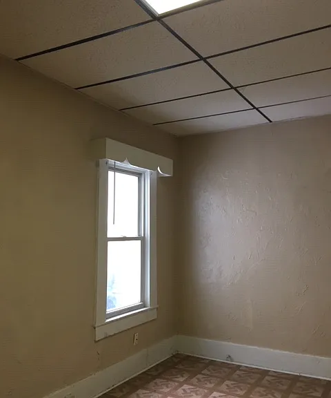 1308 Campbell Ave — Photo 6