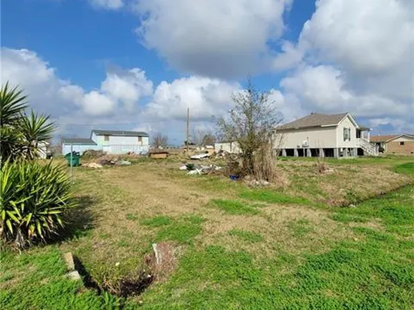 604 Cypress St, Raceland, LA 70394