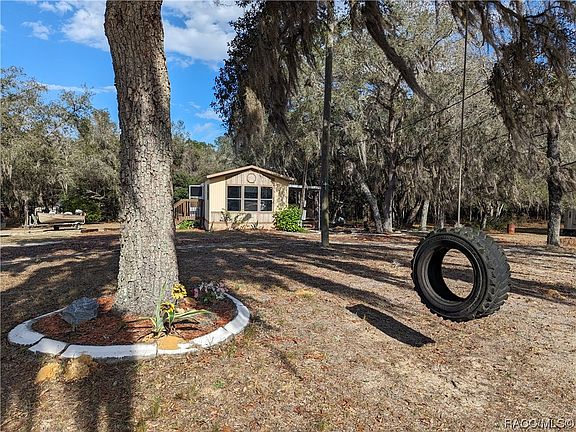 2nd image of 1131 E Amberjack Dr Lot A
