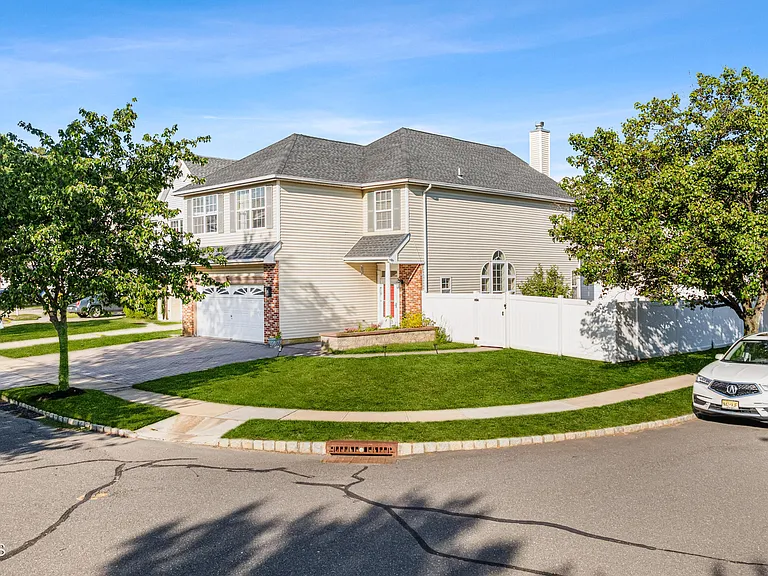 41 Tall Oaks Ct — Photo 52