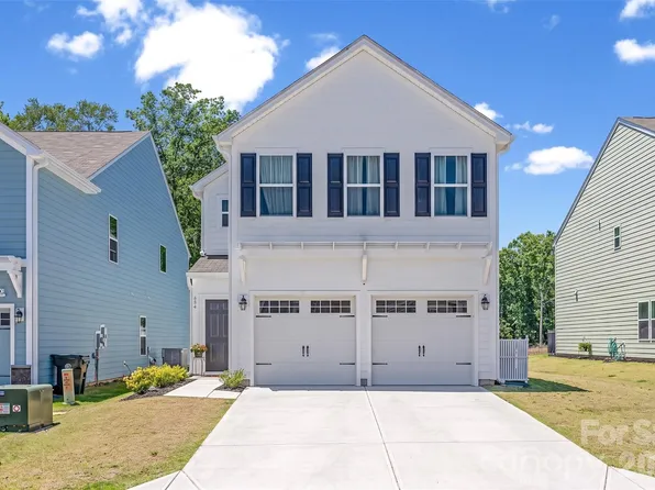 684 Candela Ct, York, SC 29745