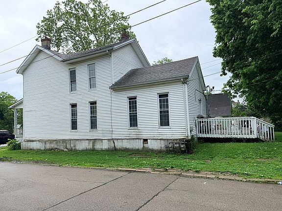 4th image of 338 N Washington St