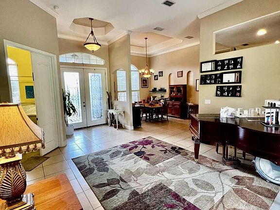 5th image of 16325 MAGNOLIA BLUFF Drive