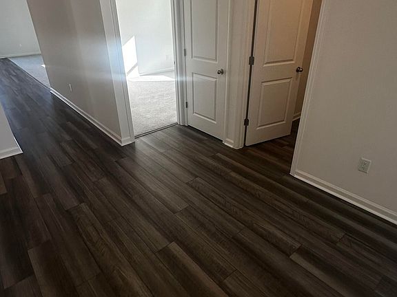 2nd image of 64 ORIOLE Road