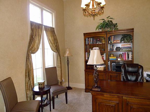 Cozy Office!