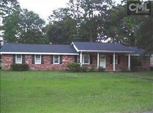 801 Dogwood Ln, Cayce, SC 29033