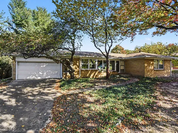 5766 Ellora Ct SE, Kentwood, MI 49508
