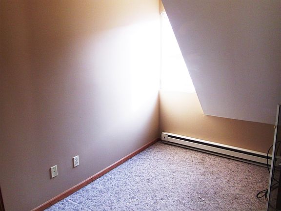 Side Bedroom