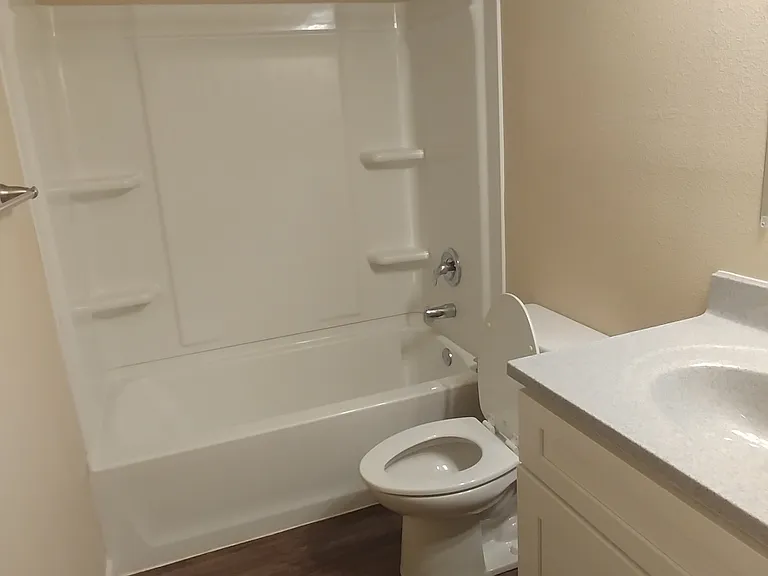 2802 Sutton Pl #2802 — Photo 35