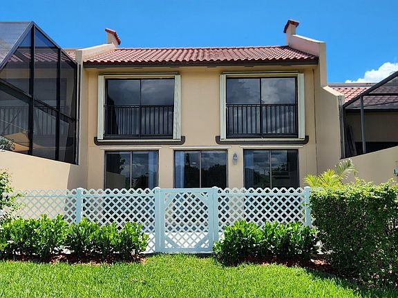 3rd image of 3326 Torremolinos Ave #H-41b