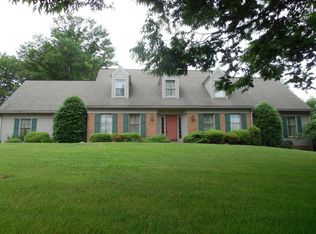 1602 Stony Battery Rd, Lancaster, PA 17601