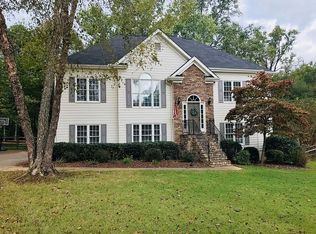915 Taylor Pkwy, Suwanee, GA 30024