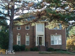 130 Windridge Dr, Fayetteville, GA 30215