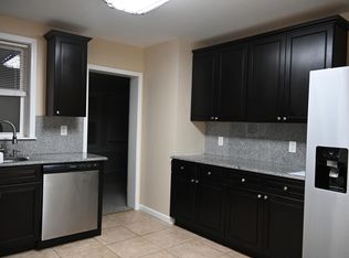 7907 W Bruno Ave, Saint Louis, MO 63117