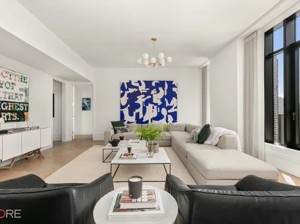 310 East 86th Street PHB image 1 of 21