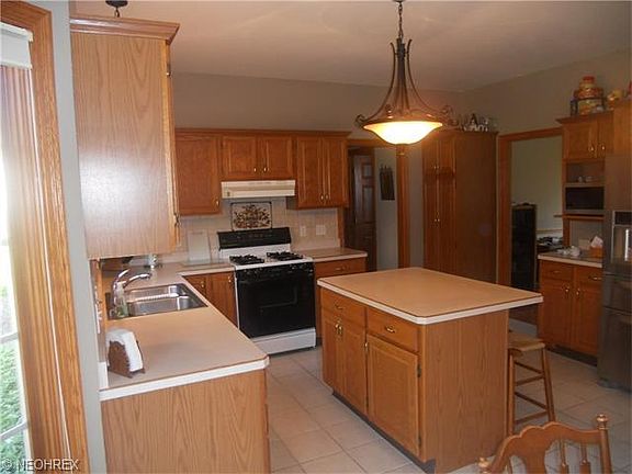 2nd image of 230 Pawnee Ct