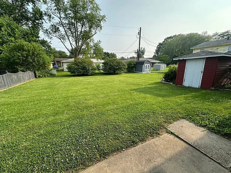 2807 Ashwood Ave #A — Photo 12