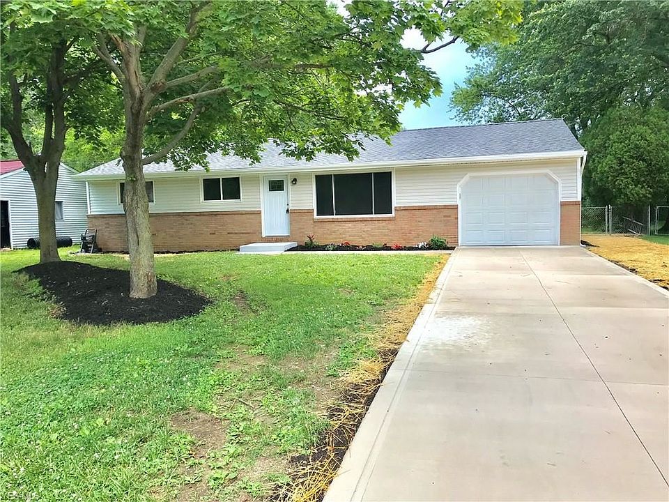 1st image of 5705 Carolyn Dr