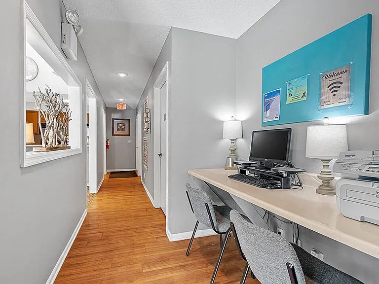 Business Center in Clubhouse