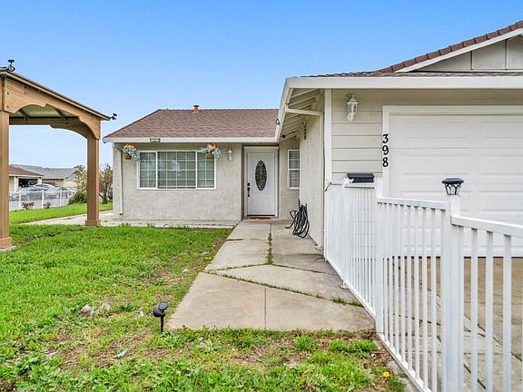 3rd image of 398 Meadows Drive