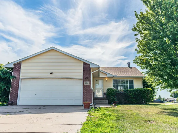 1609 E Autumn Pl, Goddard, KS 67052