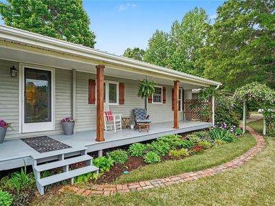 7740 Hornaday Trl, Liberty, NC, 27298