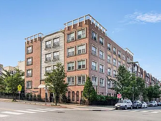45 Broadway, #304