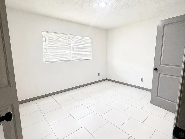 63 Alice Nelson St #65 — Photo 2