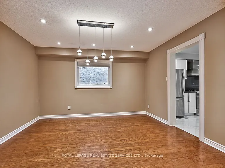 333 Callaghan Cres — Photo 9